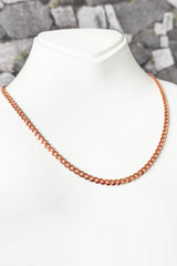 قلادة فضية سميكة محبوكة