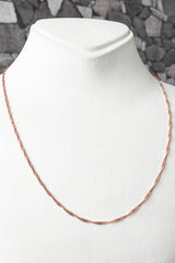 قلادة سلسلة فضية من طراز سنغافورة