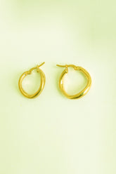 Wavy Silver Sharnel Earrings, Sterling Wavy Hoops / Circle Wavy Earrings / Silver Snap Post / Shiny Hoops / 925 Sterling Silver