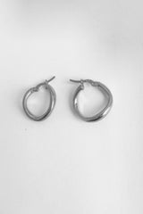 Wavy Silver Sharnel Earrings, Sterling Wavy Hoops / Circle Wavy Earrings / Silver Snap Post / Shiny Hoops / 925 Sterling Silver