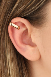 أقراط غضروف فضية مربعة خالية من الأحجار