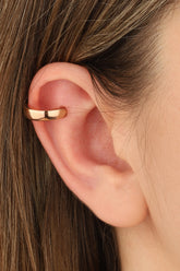 قرط أذن بيضاوي الشكل بدون حجر فضي