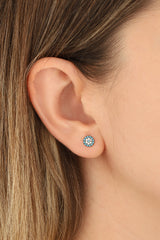 أقراط فضية من حجر الفيروز على شكل عدس