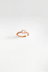 أقراط غضروفية فضية سوليتير