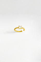 أقراط غضروفية فضية سوليتير