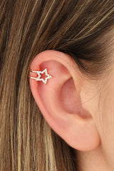 قرط غضروفي فضي على شكل نجمة حجرية بيضاء