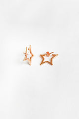 أقراط من الفضة الإسترلينية بتصميم نجمة مجوفة