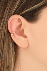 قرط أذن غضروفي فضي بحجر واحد