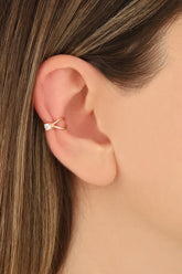 أقراط فضية من غضروف حجر واحد