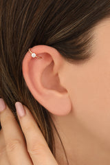 أقراط غضروفية فضية ملتوية