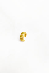 أقراط أذن فضية سميكة من الحجر