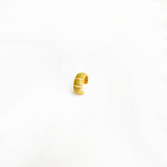 أقراط أذن فضية سميكة من الحجر