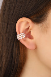 أقراط غضروفية سميكة من اللؤلؤ الفضي