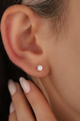 سلسلة فضية مرصعة بأحجار كبيرة، سلسلة أقراط