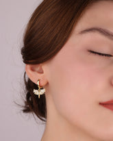 أقراط ملاك متدلية فضية