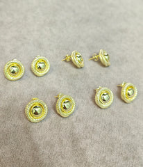 أقراط فضية بدون حجر بتصميم حلزوني