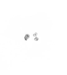 قرط فضي بحجر زركون أبيض واحد