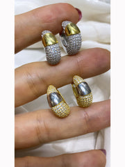 أقراط أنيقة من الأحجار الكريمة البيضاء البسيطة