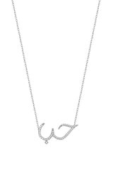 قلادة من الفضة الاسترلينية مرصعة بحجر الحب العربي