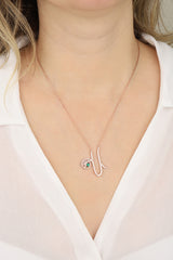 قلادة الأحرف الأولى الجانبية • قلادة الأحرف الأولى الكبيرة • قلادة الحروف الكبيرة • قلادة العيون • هدايا وصيفات العروس