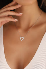 قلادة من الفضة الإسترلينية على شكل قلب من حجر مجوف