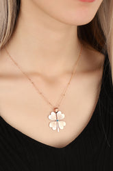 قلادة من الفضة الإسترلينية على شكل زهرة البرسيم ذات الأربع أوراق الكبيرة، مصنوعة من خرز العين الشريرة