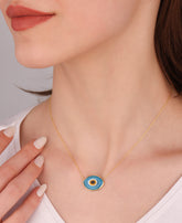 قلادة بيضاوية من خرز العين الشريرة من الفضة الإسترلينية