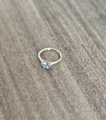 Single Stone 14K Gold Helix Piercing, Elegant Helix Piercing, Minimalist Helix Piercing