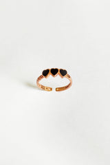 خاتم فضة على شكل قلب مطلي بالمينا الأسود