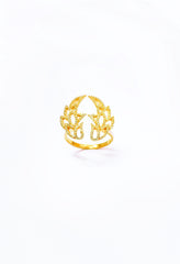 خاتم فضي على شكل جناح ملاك حجري