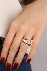 White Baguette Stone Silver Daisy Ring