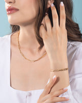 قلادة سلسلة مشبك ورق • قلادة سلسلة ذهبية