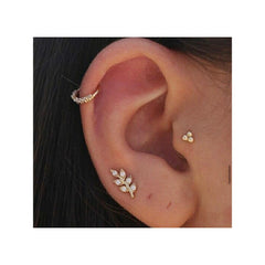 14K Gold Tragus Piercing With Loose Pearls