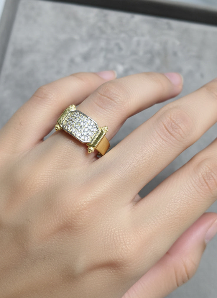 Adjustable Sterling Silver Zircon Ring – Minimalist Sparkling Jewelry