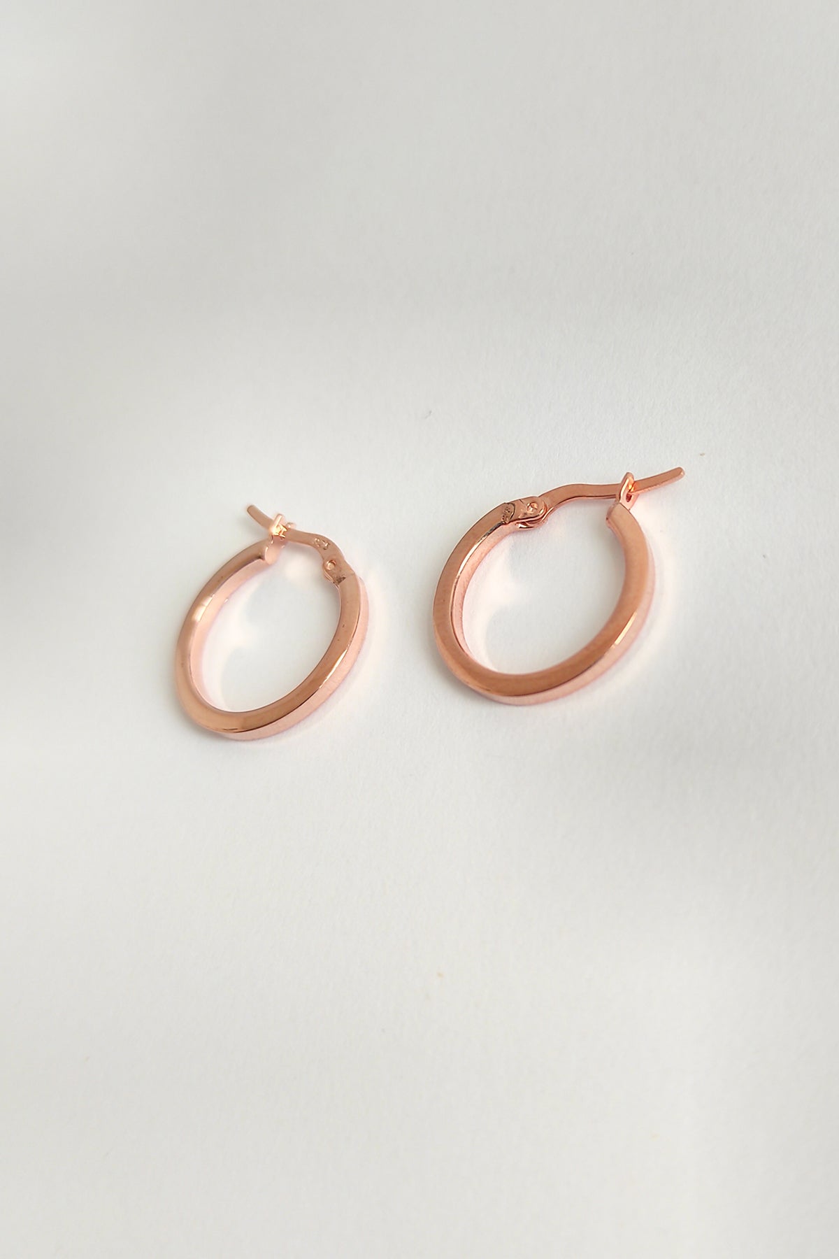 Plain Round Corner Sterling Silver Earrings – Minimalist Everyday Jewelry for Women