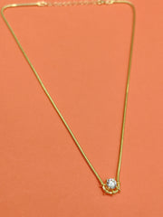 Silver Solitaire Stone Necklace – Classic Minimal Pendant Jewelry