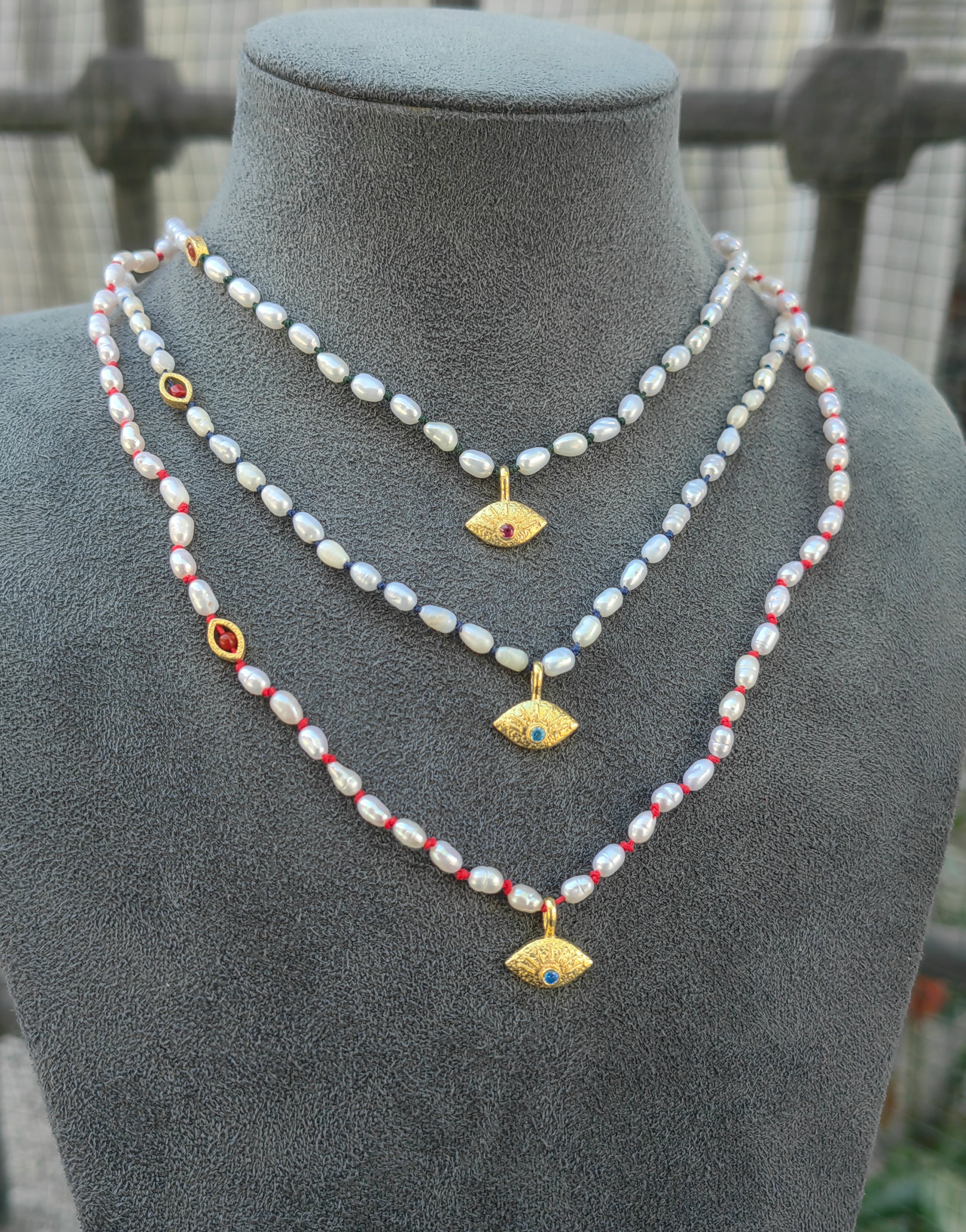 Handcrafted Freshwater Pearl Beaded Evil Eye Necklace with Gold Charm – Knotted Pearl Protection Necklace, Boho Artisan Spiritual Jewelry Gift for Her