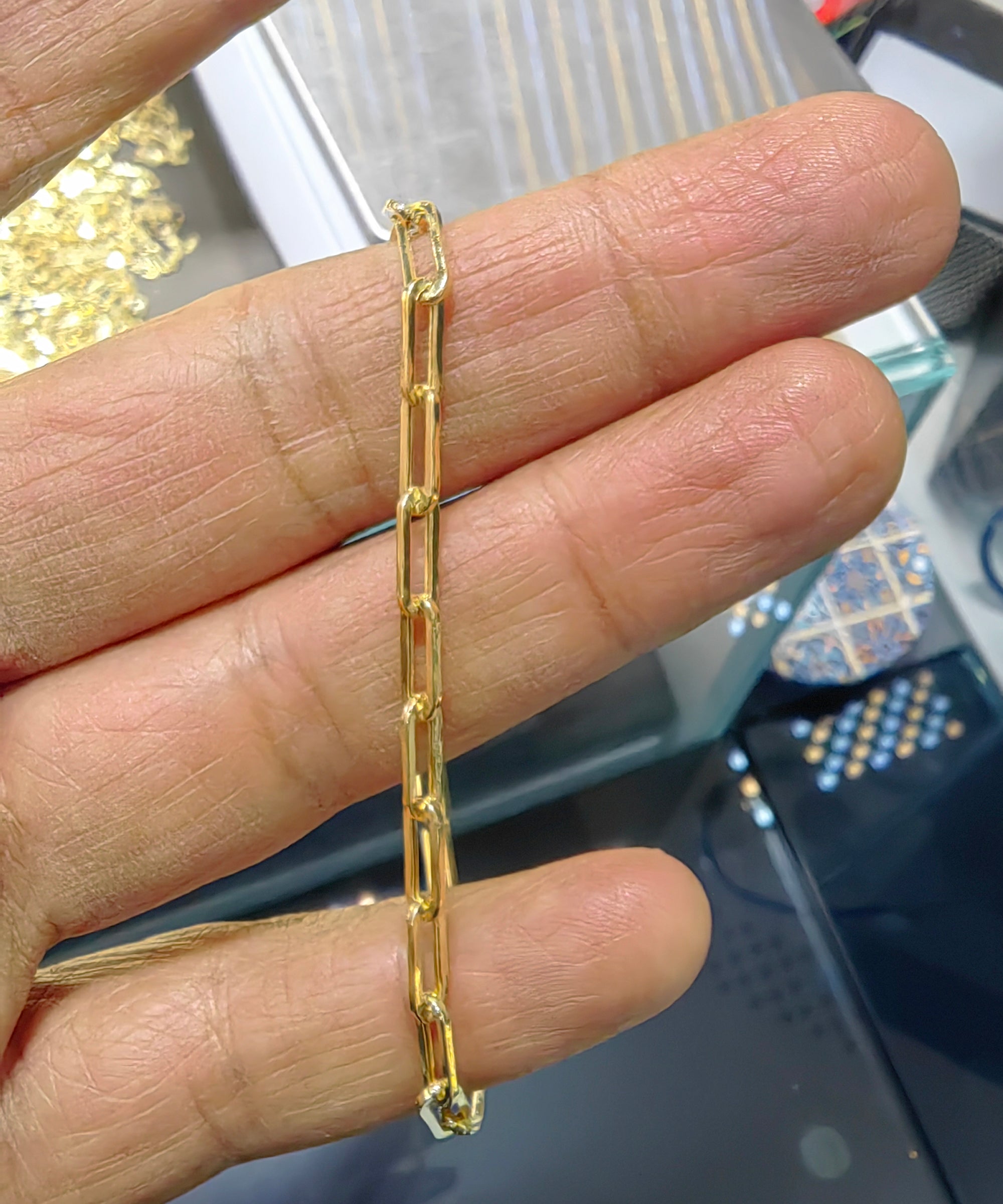 Solid Gold Paperclip Bracelet 2.8 mm – 14K Gold Chain for Everyday Elegance