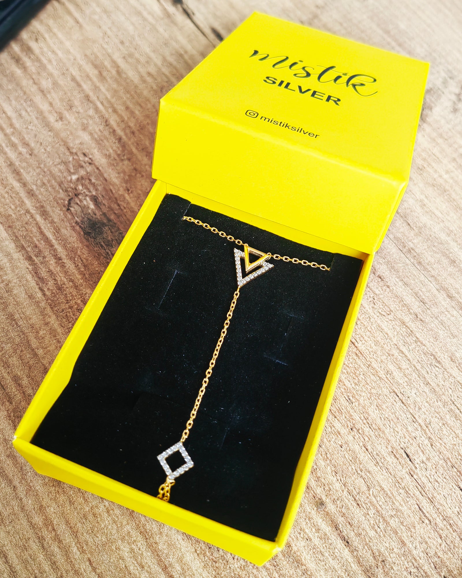 Handmade 925 Sterling Silver Hand Chain – White Zircon Shahmaran Bracelet, Adjustable Dainty Jewelry