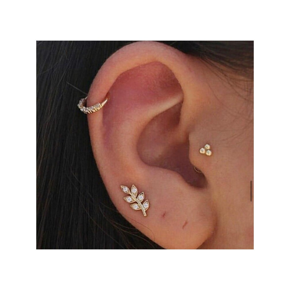 Gemless Infinity 14K Gold Tragus Piercing
