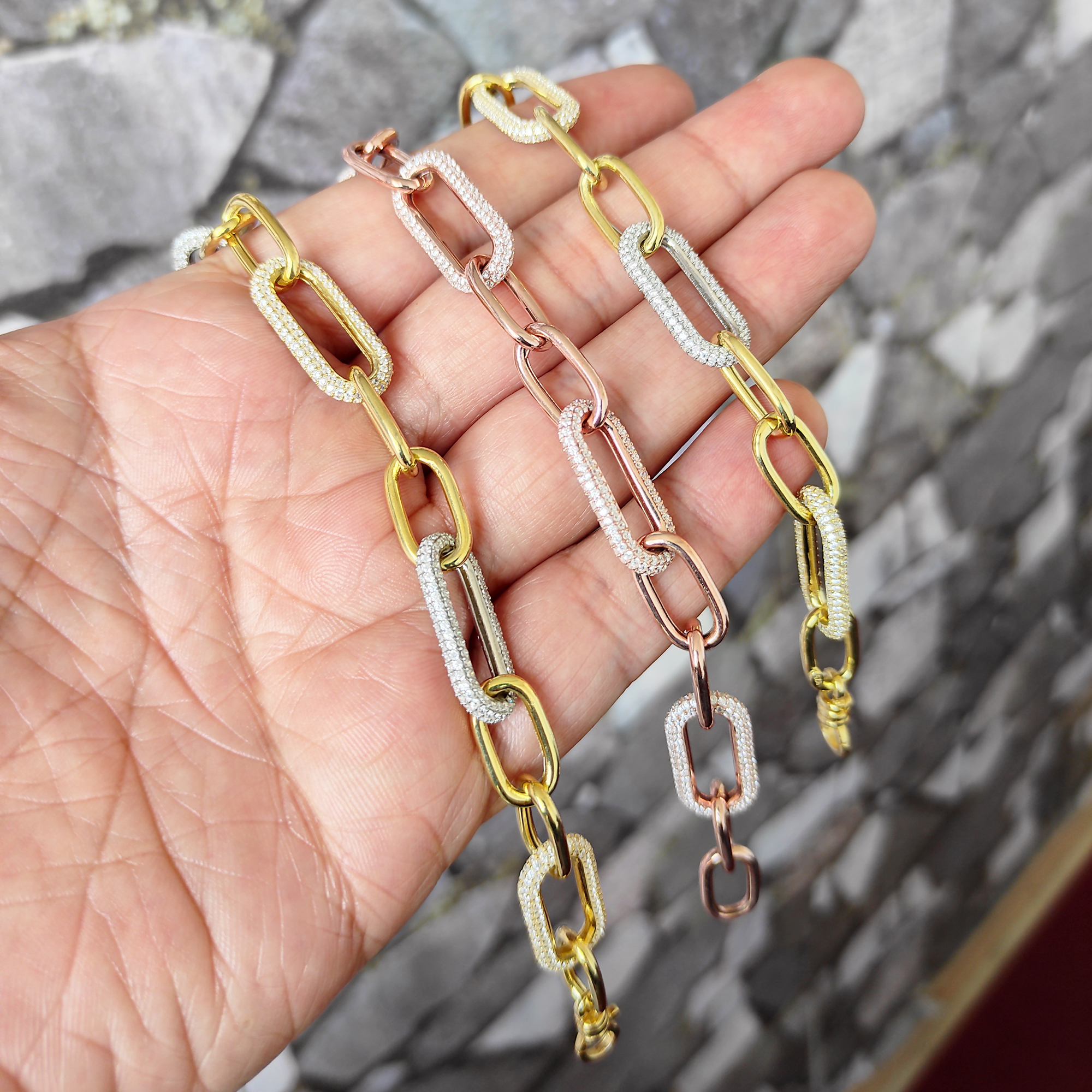 Gold-plated half bangle rectangle gemstone - L'Atelier d'Amaya